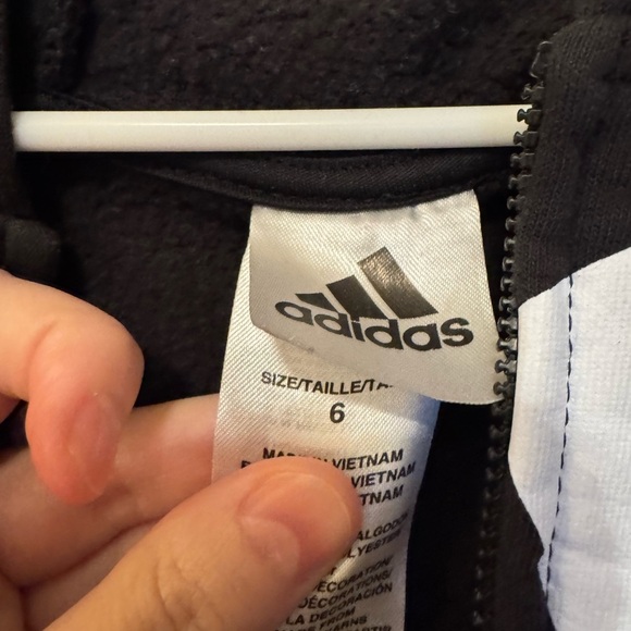 Boys Under Armour Sweatshirt Lot sz 6 - Picture 4 of 5